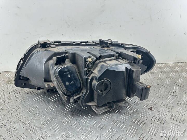 Фара правая BMW X5 E53 рест. 2004 22458400