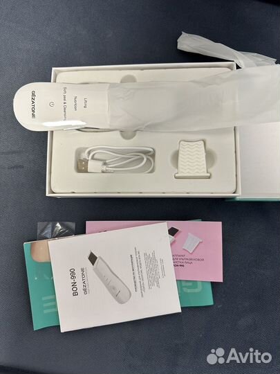 Прибор для ультразвуковой чистки лица новый