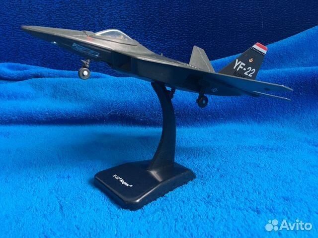 Масштабная модель F-22 разборная
