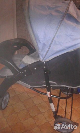 Прогулочная каляска