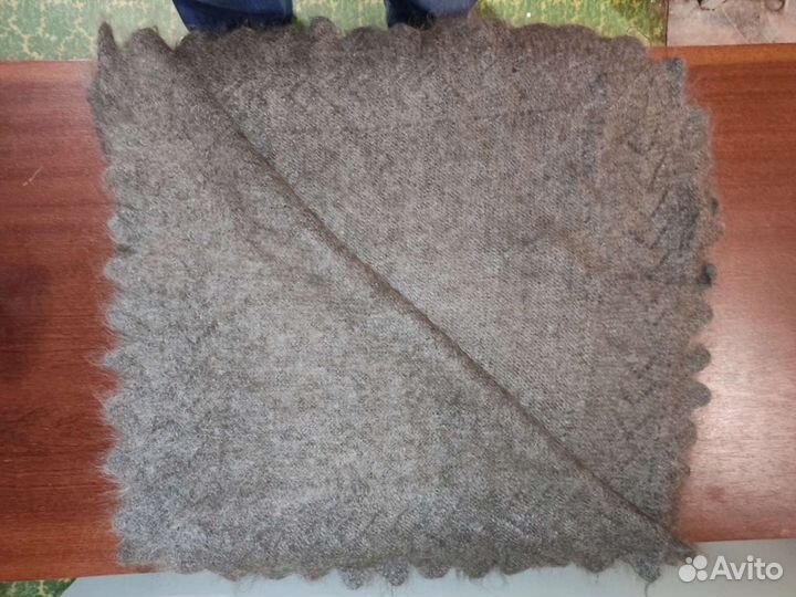Платок шаль. Шерсть