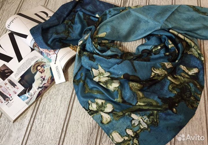 Платок Ван Гог «Цветущие ветки миндаля» 140х140