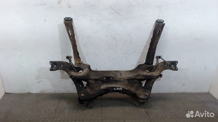 Рычаг подвески Toyota RAV 4, 2011