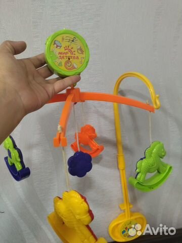 Подвеска на детскую кроватку, музыкальная