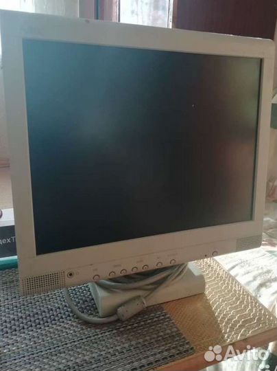 Монитор NEC 27