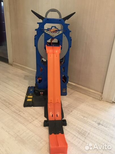 Трек гараж парковка hot wheels