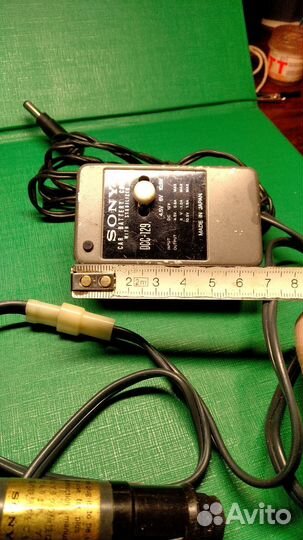 Зарядка в прикуриватель Sony DCC-129