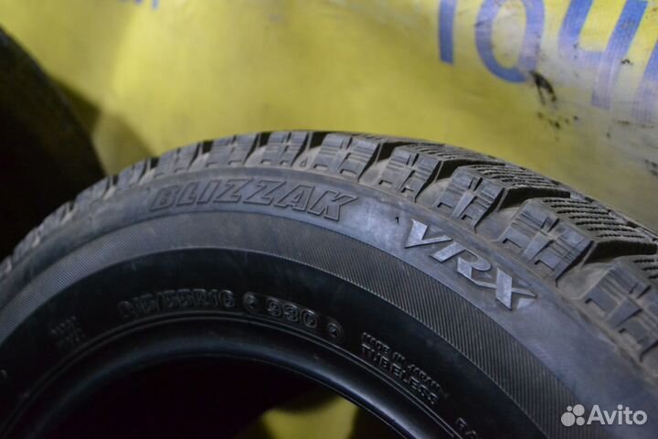 Bridgestone Blizzak VRX 215/55 R16