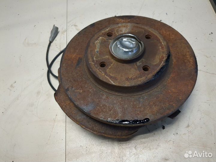 Ступица (кулак, цапфа) Peugeot 5008, 2010