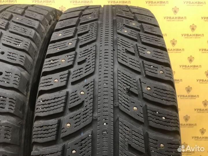 Kumho I'Zen KW22 235/65 R17 108