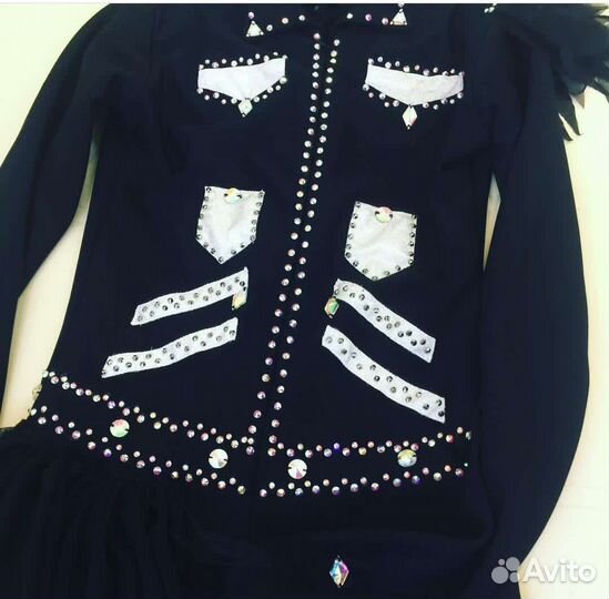 Костюм для фигурного катания 152