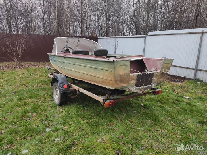 Продам Днепр с мотором