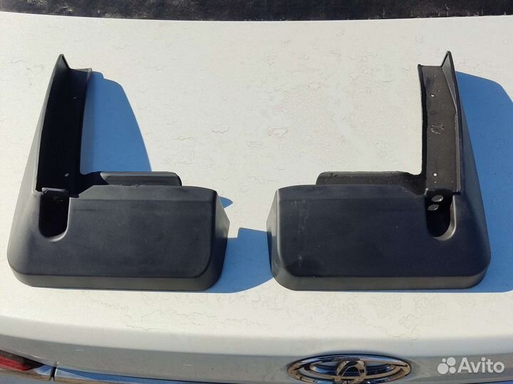 Брызговики toyota corolla e210