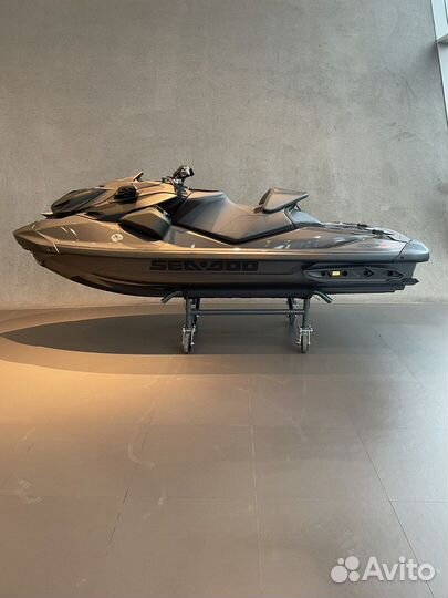 BRP Sea-Doo RXP X RS 300 (2023 г.) ндс