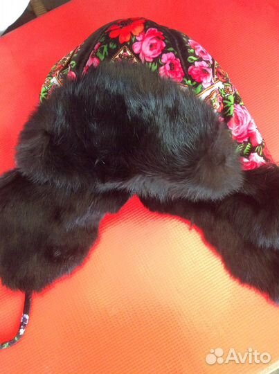 Шапка-ушанка в русском стиле