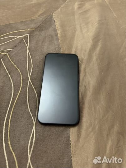 iPhone 15 Pro, 128 ГБ