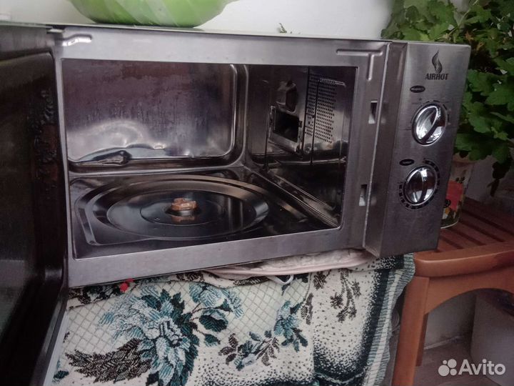 Микроволновая печь Kor