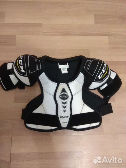 Нагрудник хоккейный детский CCM