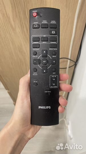 Видеостенный монитор Philips