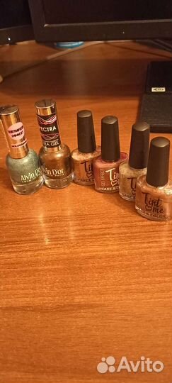Лаки для ногтей