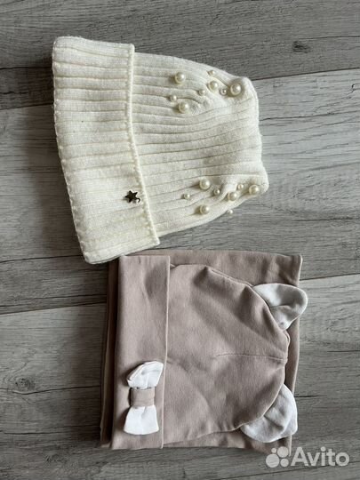 Варежки и шапки на девочку 1-2 года