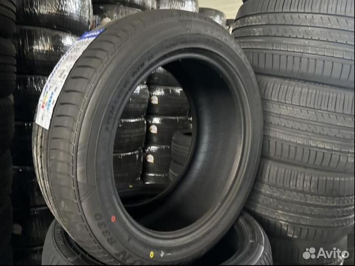Winrun R330 275/45 R18 107W