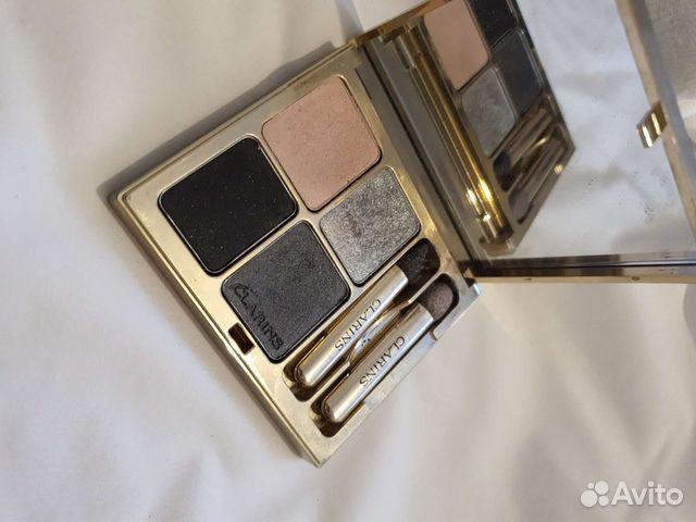 Тени для век clarins