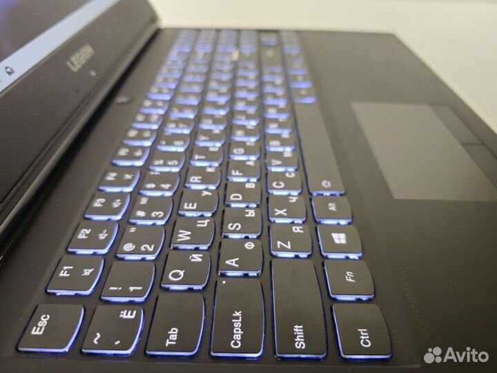 Игровой ноутбук Lenovo 15.6/i5/GTX1050/1024Gb