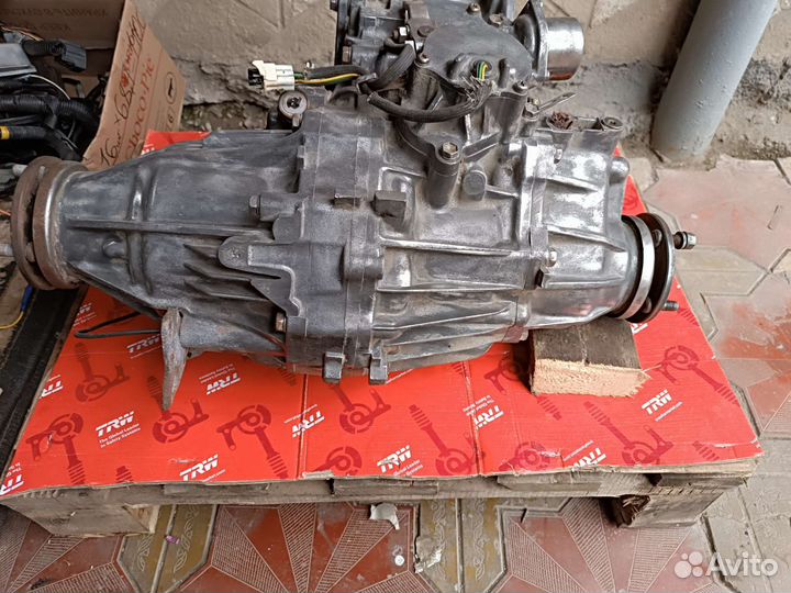 Раздатка Тойота Ленд Крузер