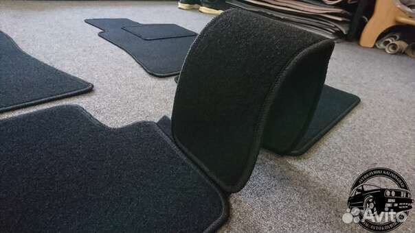 Автоковрики для Toyota Altezza, чёрные