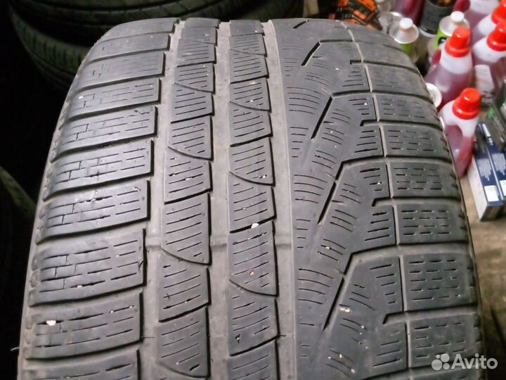 Pirelli Sottozero Winter 240 285/35 R20 104V