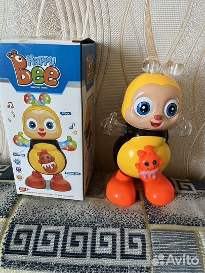 Игрушка танцующая пчела