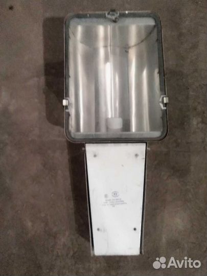 Светильник уличный