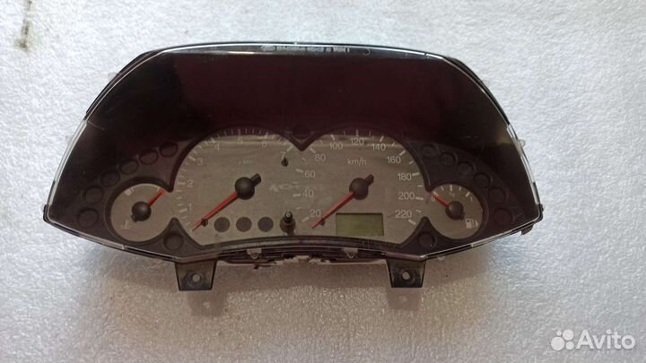 Щиток приборов Ford Focus 1 дефект