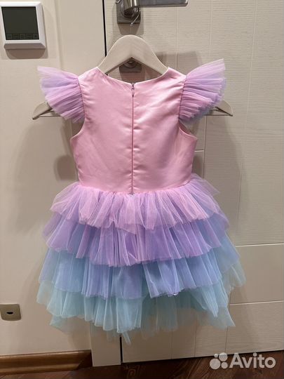 Нарядное платье для девочки 104 110 см