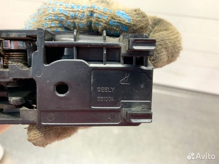 Ручка двери внутренняя левая левая Geely Geely Fc