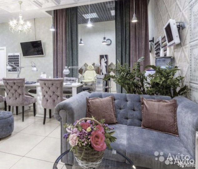 Мастер ногтевого сервиса