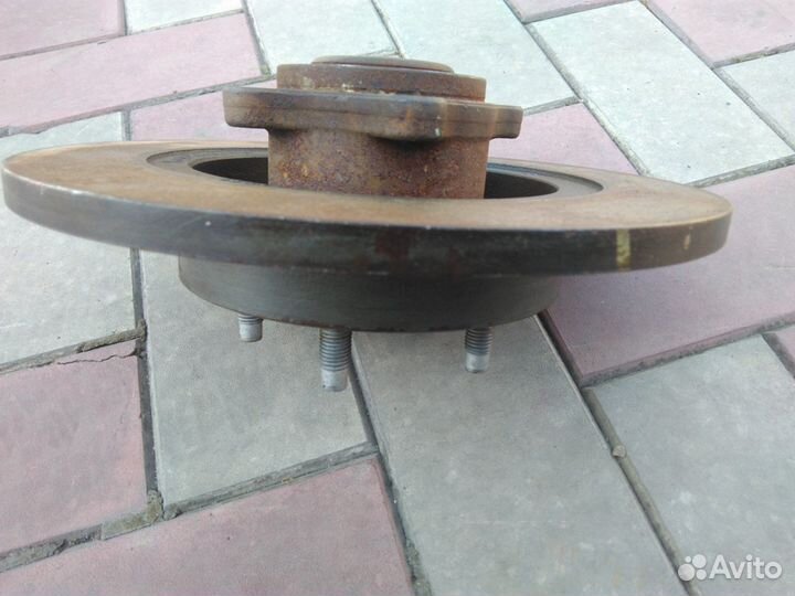 Ступица задняя на Опель Астра J