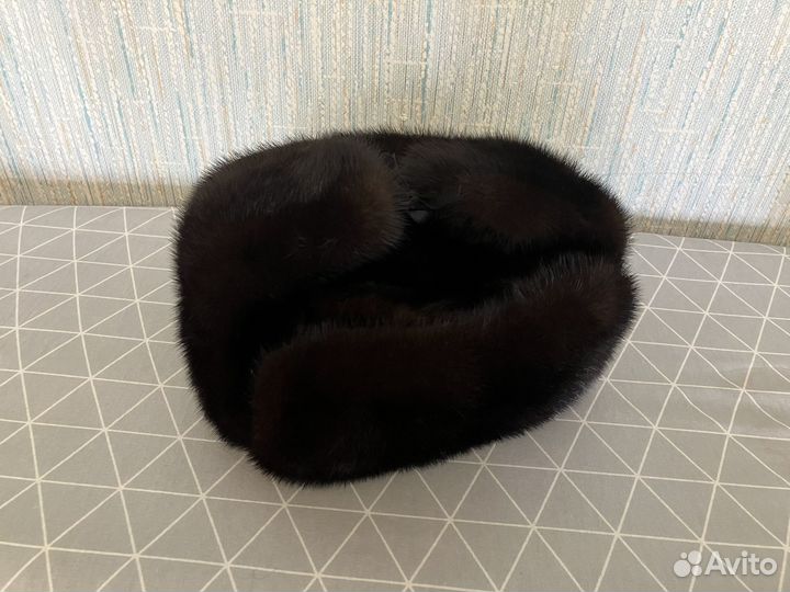 Шапка ушанка из меха норки