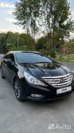 Hyundai Sonata, 2012