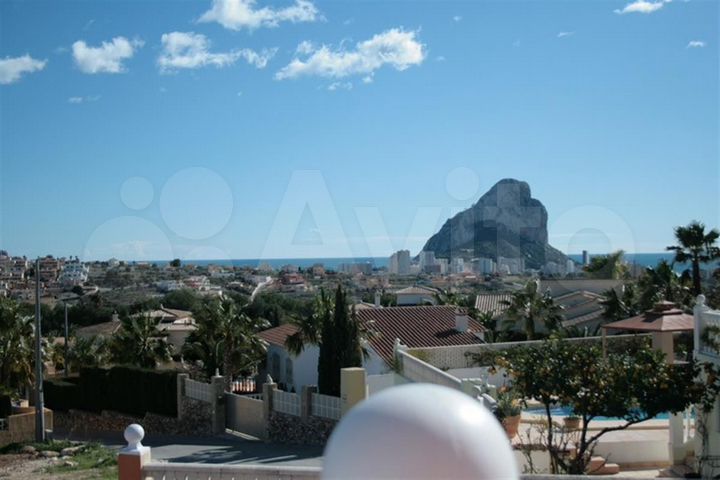 Дом 330 м² (Испания)