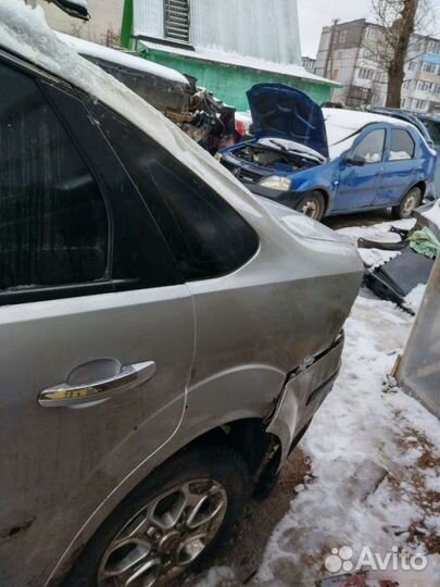 Четверть крыло задний Ford Focus 2 2005-2008