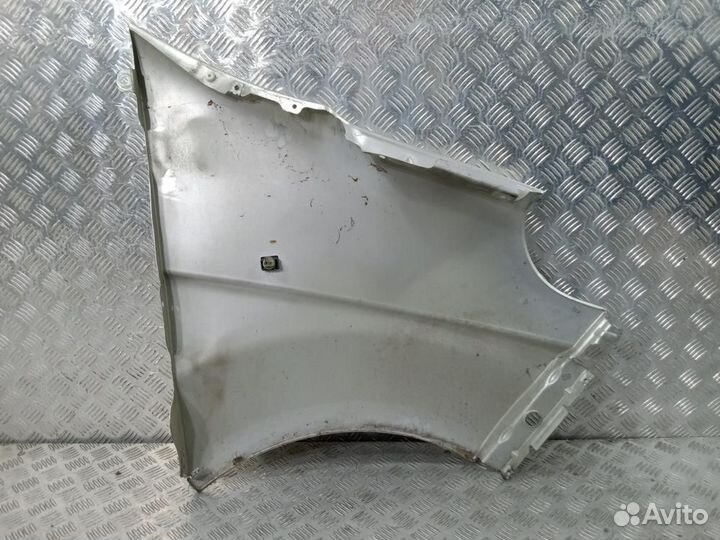 Крыло Renault Trafic (2001-2014)