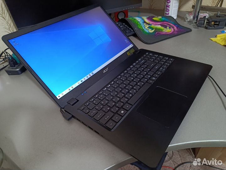 Acer: 15.6Fhd, i3-8130, Mx130, 12Ddr4, Ssd512