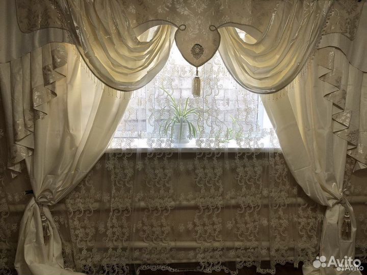 Шторы с ламбрекеном бу