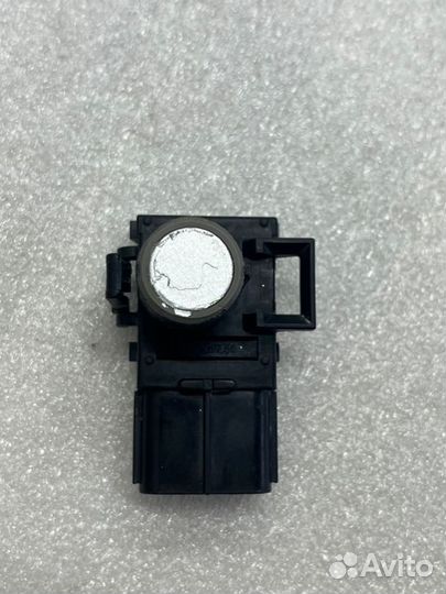 Парктроник передний Toyota Land Cruiser 200