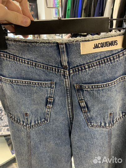 Джинсы Jacquemus