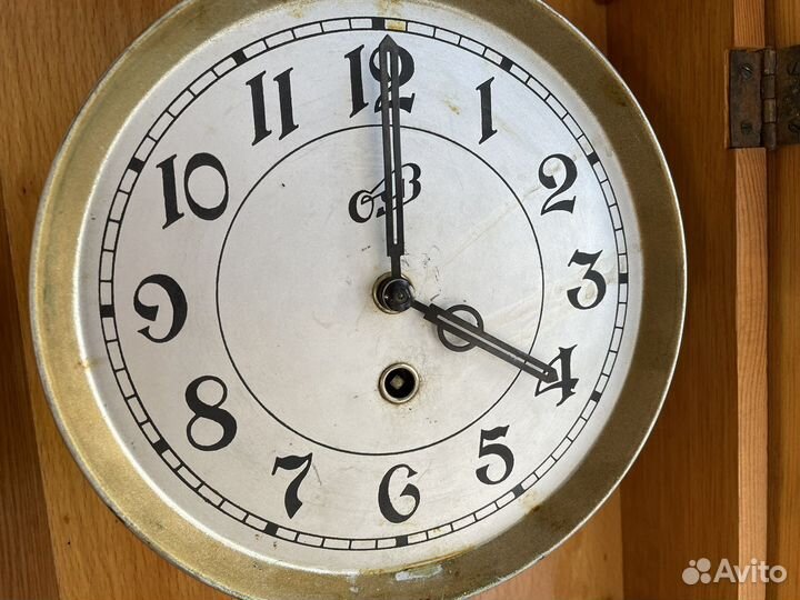 Ретро часы очз
