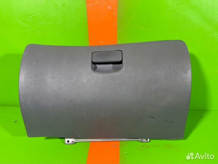 Бардачок Hyundai Accent G4EC 2007