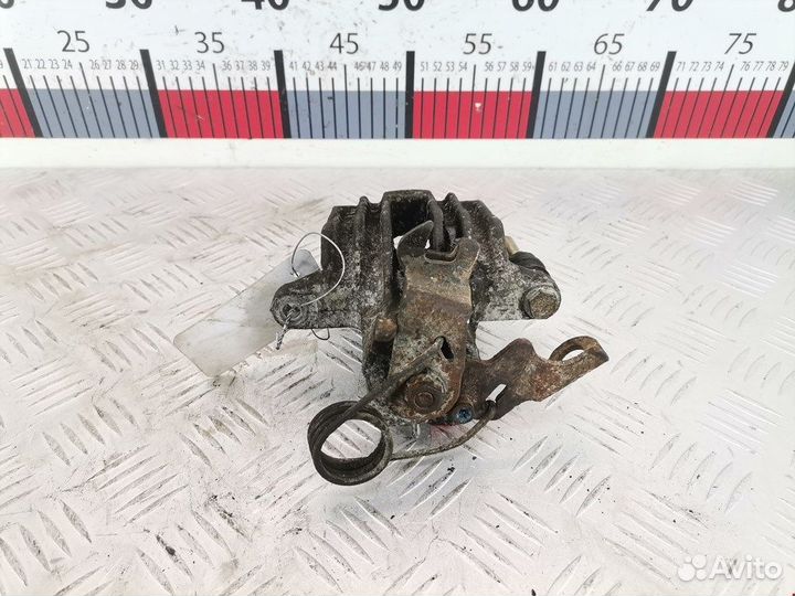 Суппорт задний левый для Volkswagen Passat 5